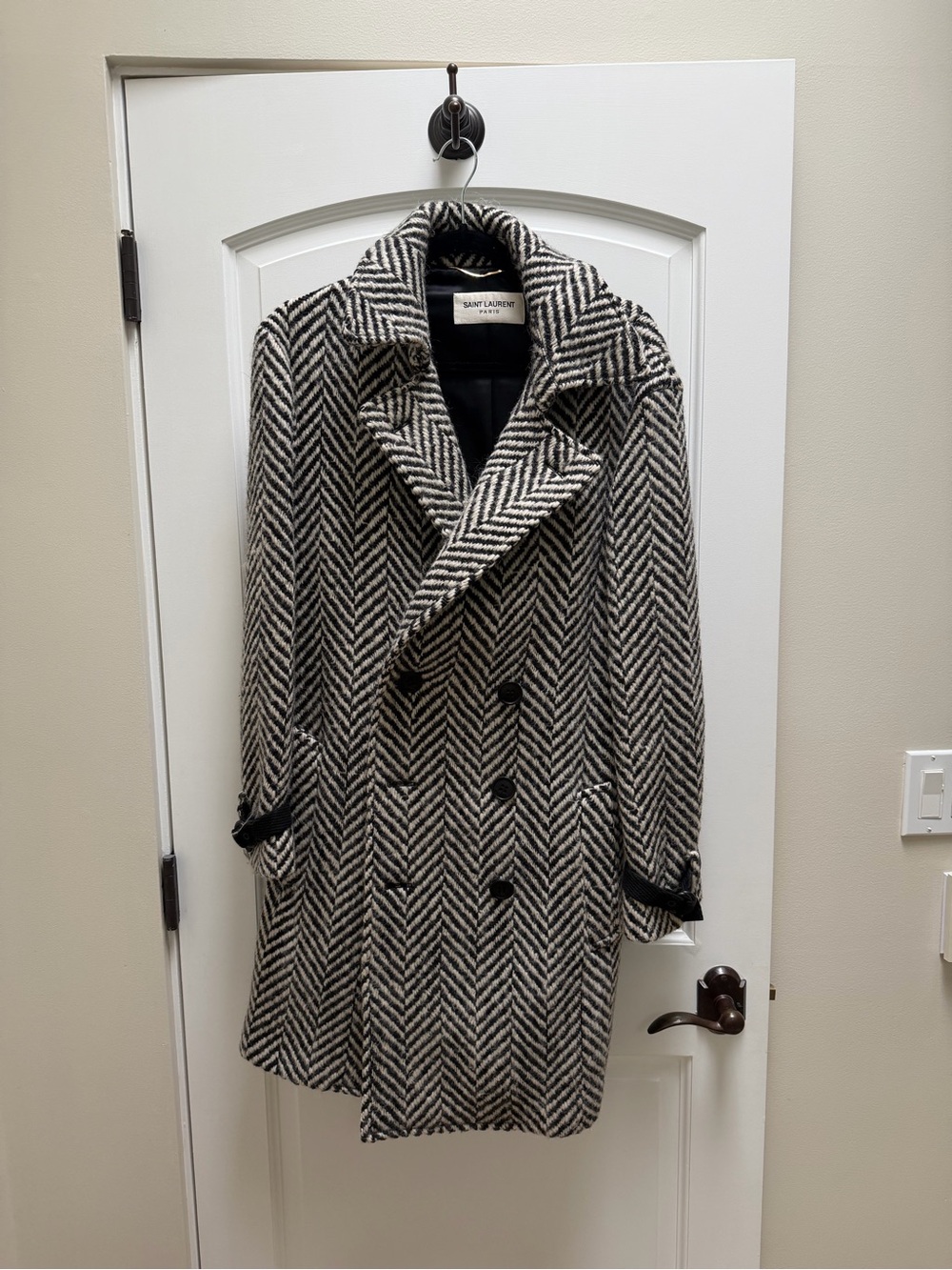 Saint Laurent Black & Ecru Herringbone Wool Belted Coat - Picture 2 of 7